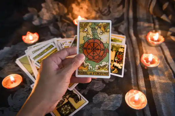 tarot cards Metamora